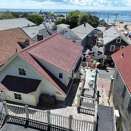 Center Of Town Steps Away Private Deck Appartement Provincetown Buitenkant foto