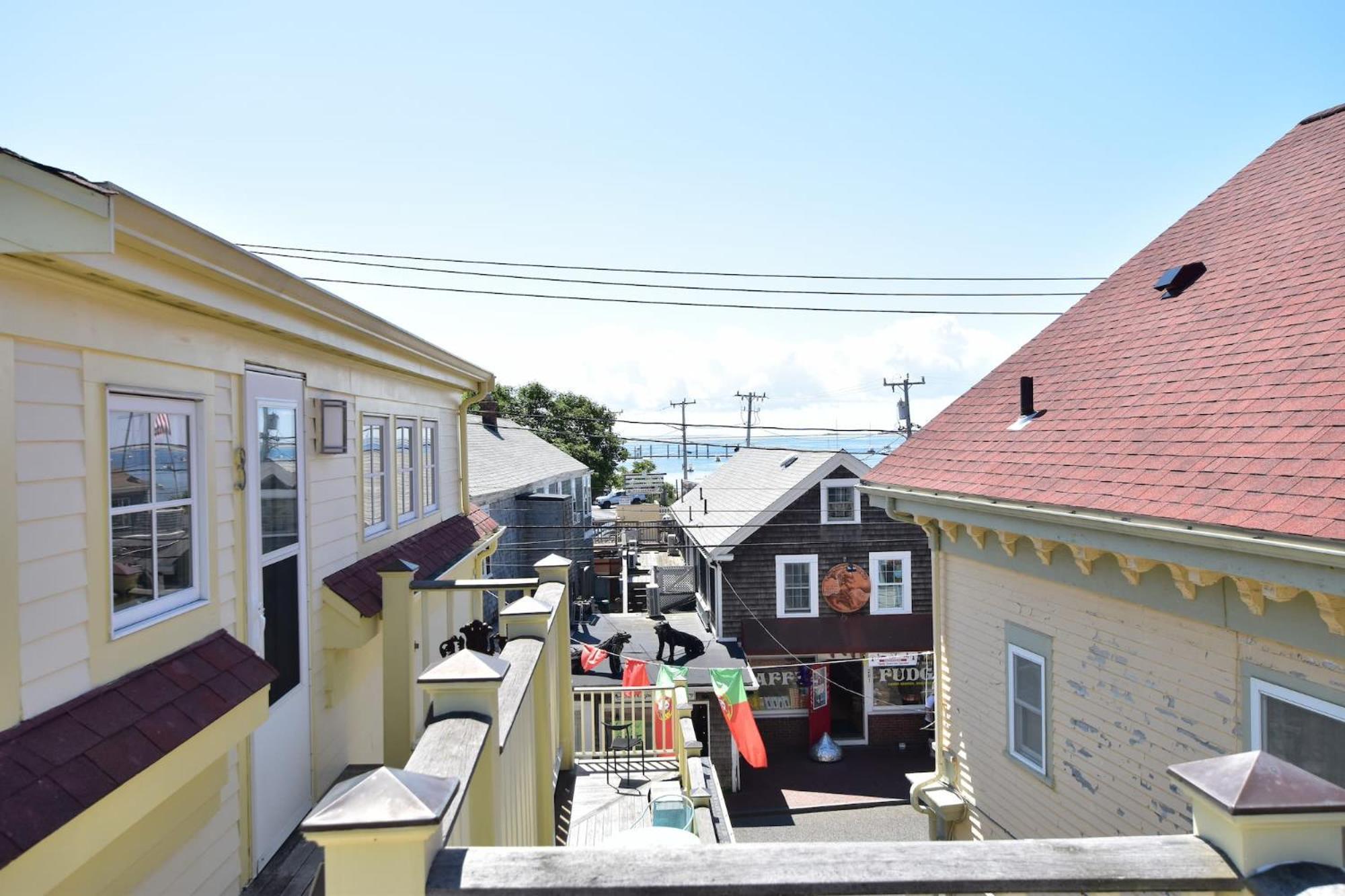 Center Of Town Steps Away Private Deck Appartement Provincetown Buitenkant foto