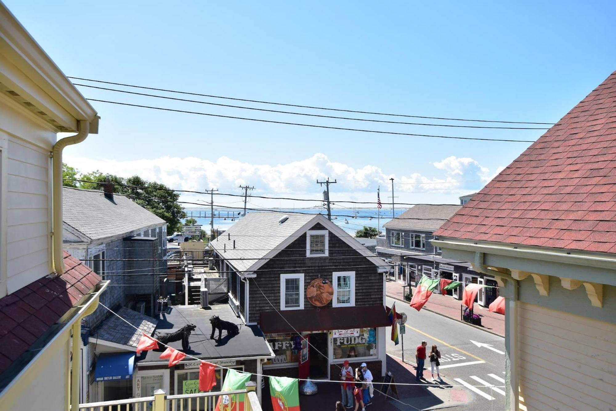 Center Of Town Steps Away Private Deck Appartement Provincetown Buitenkant foto
